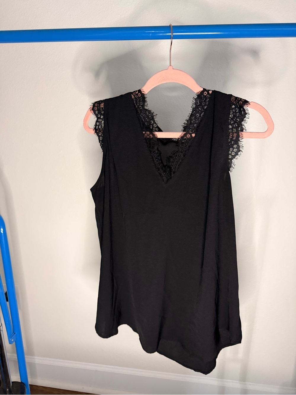 Black Lace-Trim V-Neck Women’s Tank Top